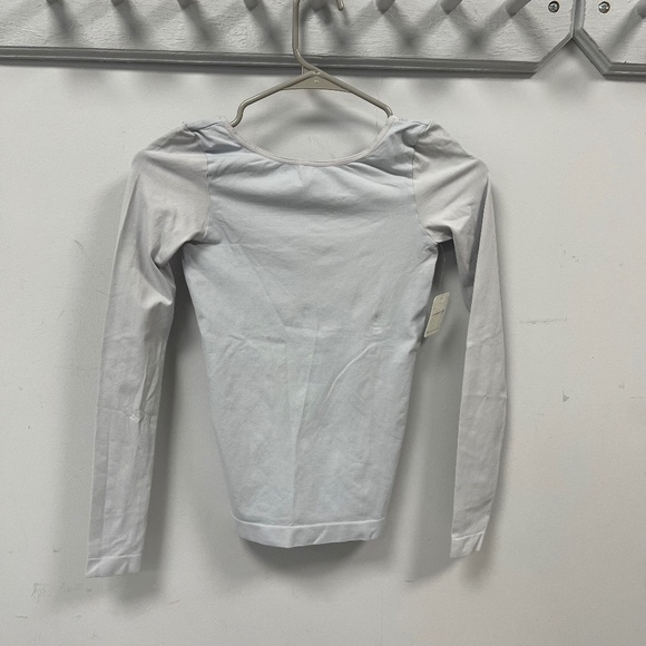 Intimately by Free People Low-Back Seamless Long Sleeve Top - Gray - XS/S - NWT - Picture 1 of 6